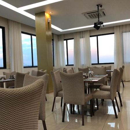 Blu Sky Hotel Maputo Buitenkant foto