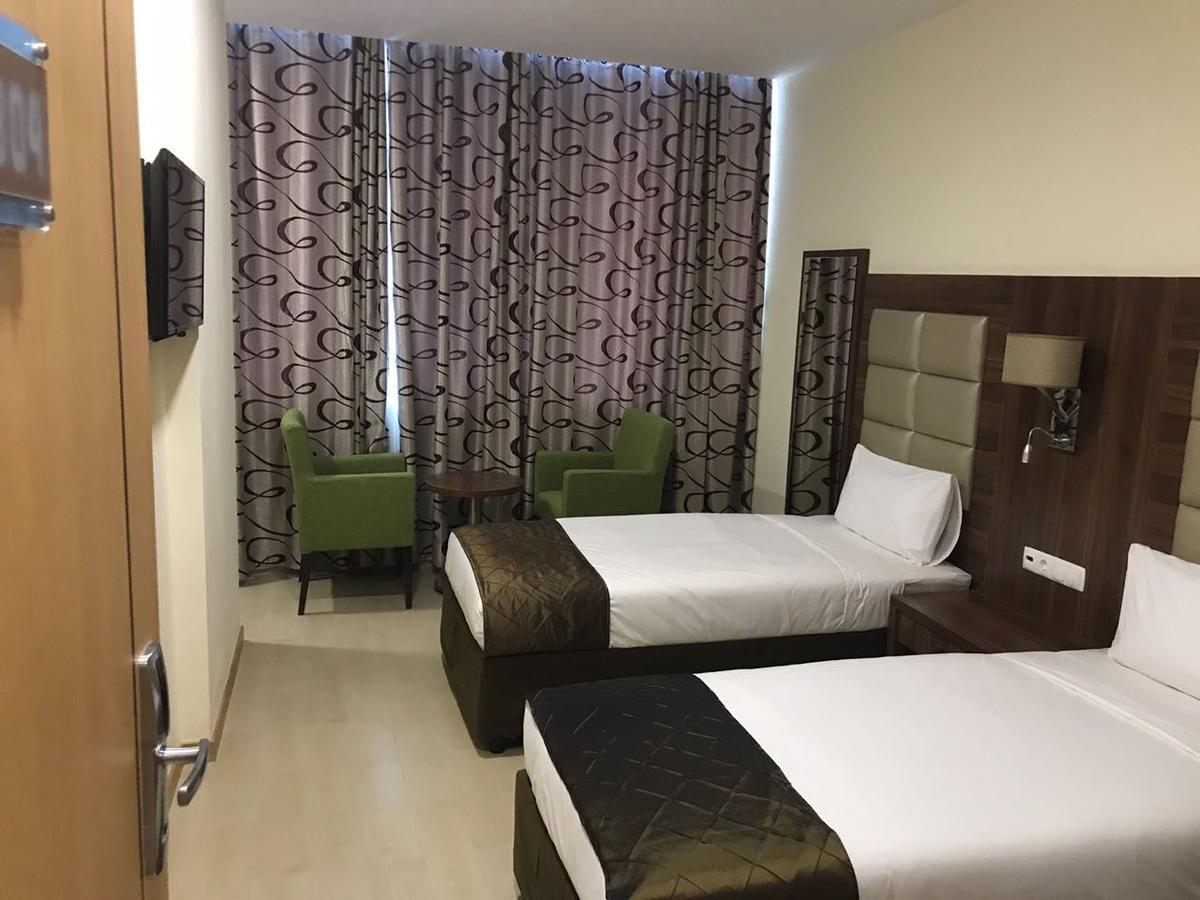 Blu Sky Hotel Maputo Buitenkant foto