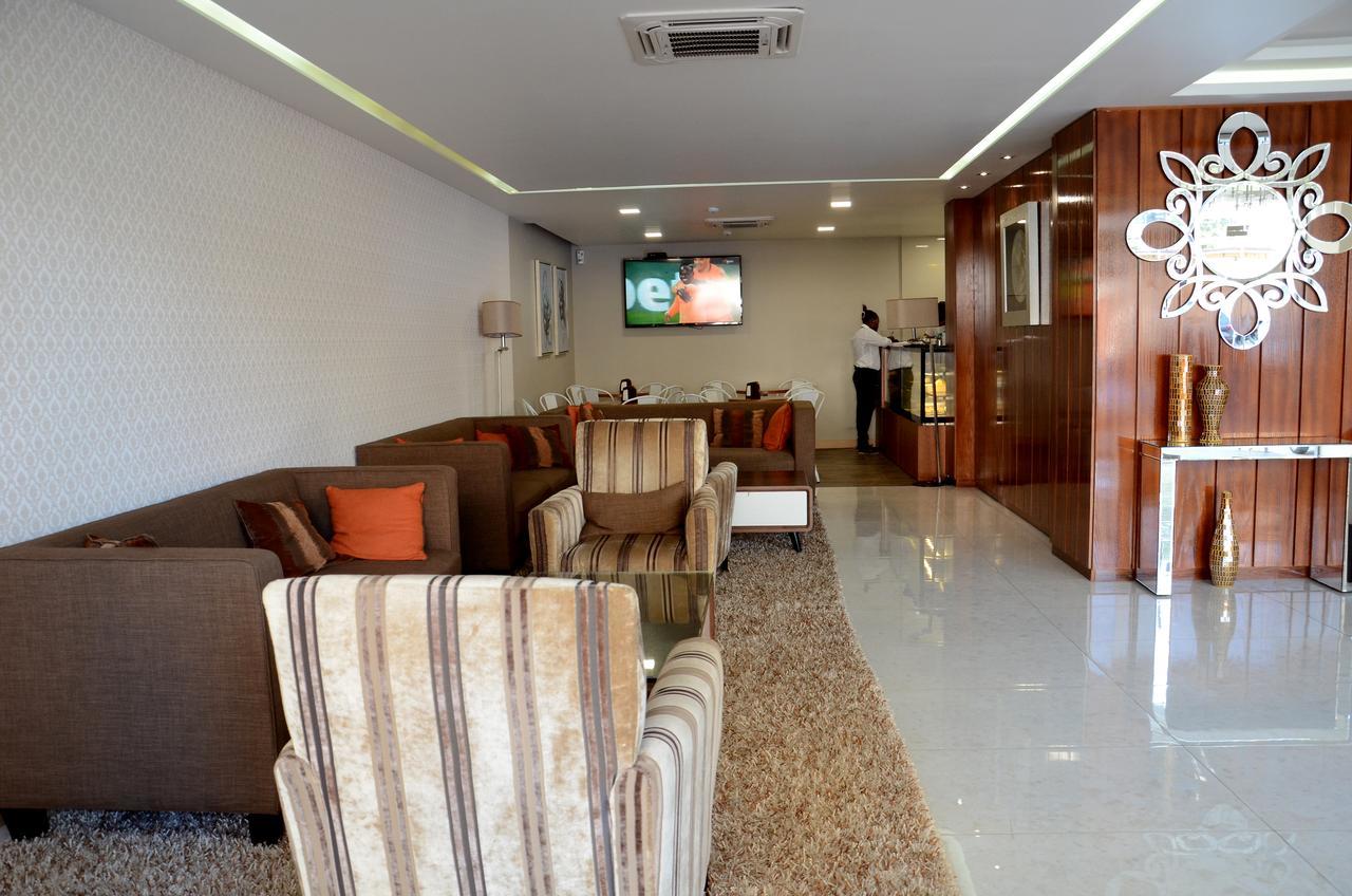 Blu Sky Hotel Maputo Buitenkant foto